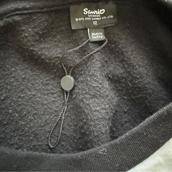 New Girl Order X Hello Kitty Lace Collar Sweatshirt Womens Size 12 - Picture 6 of 6